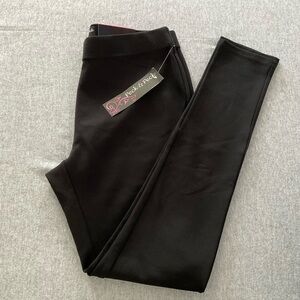 NWT Peck & Peck Black Leggings Small
